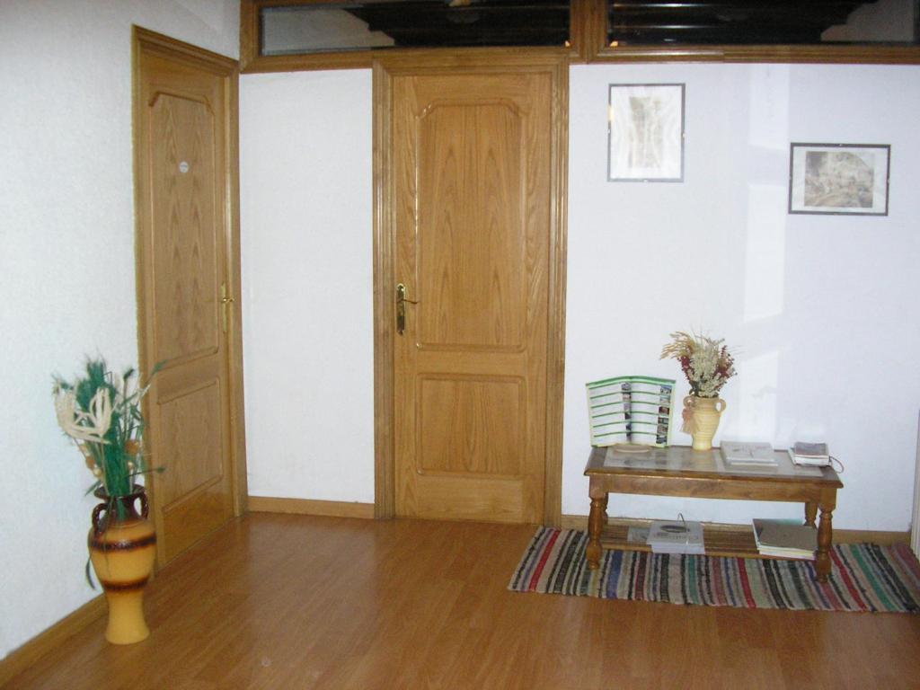 Casa De Rodriguez Hotel Sabugos Room photo