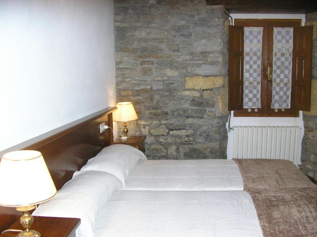 Casa De Rodriguez Hotel Sabugos Room photo